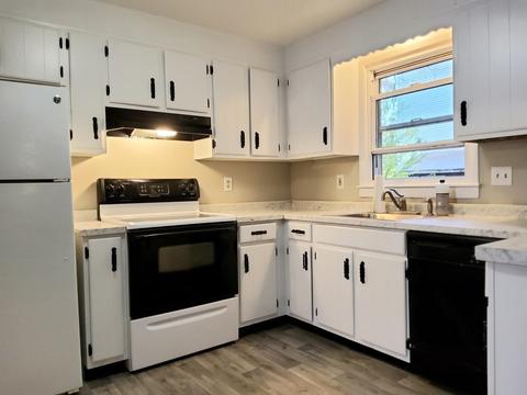 15 Nelson St, Webster, MA 01570 photo 8