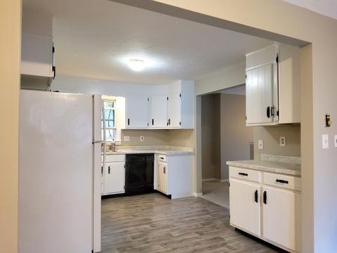 15 Nelson St, Webster, MA 01570 photo 9