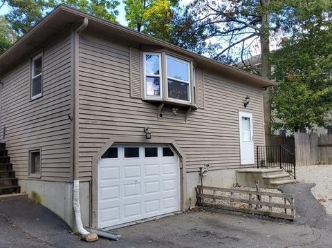 15 Nelson St, Webster, MA 01570 photo 3