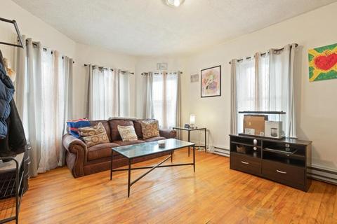 9 12 Douglas, Worcester, MA 01603 photo 4