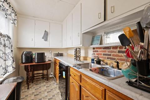 9 12 Douglas, Worcester, MA 01603 photo 14