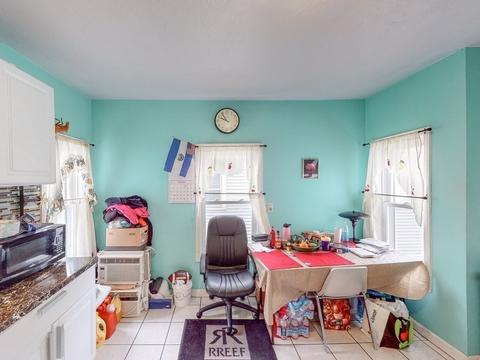 46 Calhoun Ave, Everett, MA 02149 photo 17