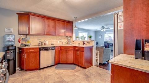 154 Roy St, Springfield, MA 01104 photo 7