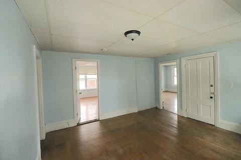 76 Elm St, Worcester, MA 01609 photo 4