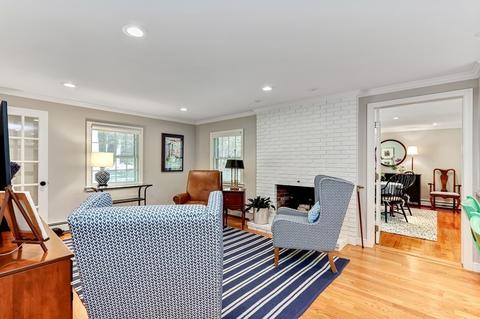 2 Mill Brook Ave, Walpole, MA 02081 photo 16