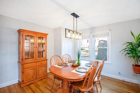 254 Nottingham St, Springfield, MA 01104 photo 16