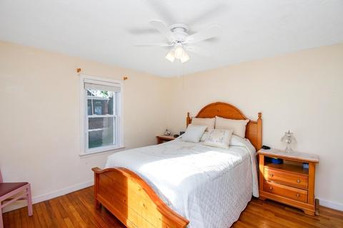 254 Nottingham St, Springfield, MA 01104 photo 7