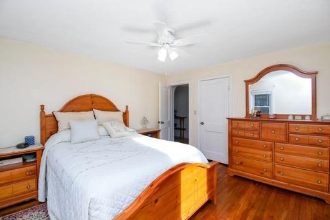 254 Nottingham St, Springfield, MA 01104 photo 8