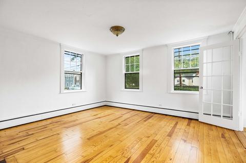261 North St, Hingham, MA 02043 photo 5