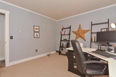 26 Fiske Ave, Upton, MA 01568 photo 33