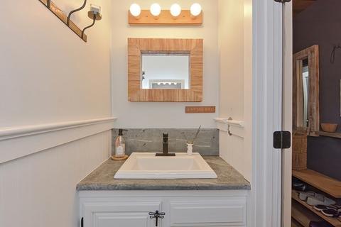 26 Fiske Ave, Upton, MA 01568 photo 19