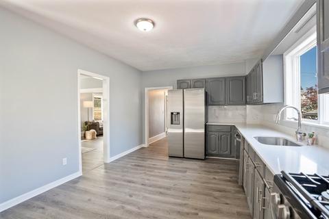 67 Wilbur St, Everett, MA 02149 photo 11