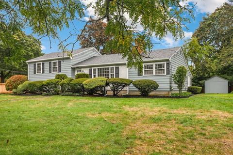 306 Chapman St, Canton, MA 02021 photo 2