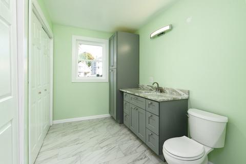 293 Cambridge St, Worcester, MA 01603 photo 17
