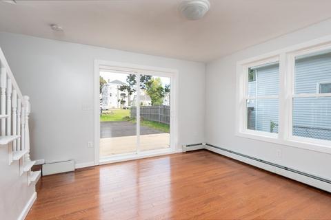 293 Cambridge St, Worcester, MA 01603 photo 9