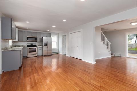 293 Cambridge St, Worcester, MA 01603 photo 7