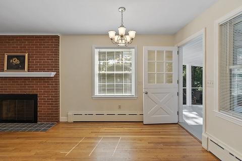 14 Bishop Ave, Worcester, MA 01603 photo 8