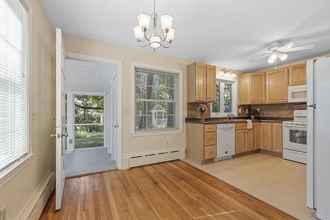 14 Bishop Ave, Worcester, MA 01603 photo 12