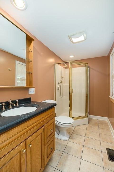 85 Pine St, Danvers, MA 01923 photo 14