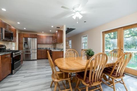 85 Pine St, Danvers, MA 01923 photo 11