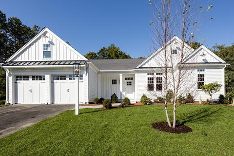 55 Palmer Rd, Mashpee, MA 02649 photo 1