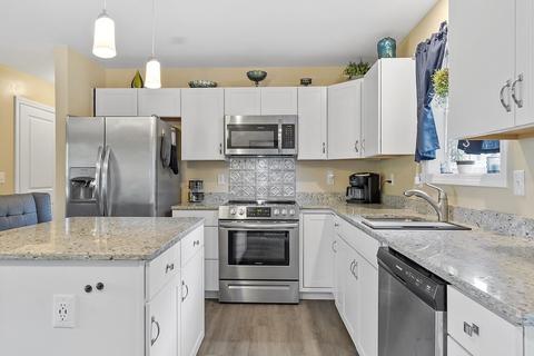 40 Maple St, Athol, MA 01331 photo 12