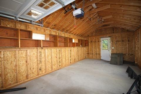 114 Arcadia Blvd, Springfield, MA 01118 photo 25