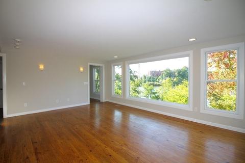 114 Arcadia Blvd, Springfield, MA 01118 photo 4