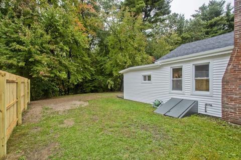 276 Parkerview St, Springfield, MA 01129 photo 33