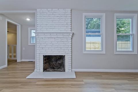 276 Parkerview St, Springfield, MA 01129 photo 23