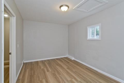 276 Parkerview St, Springfield, MA 01129 photo 29