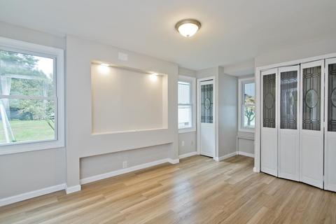 276 Parkerview St, Springfield, MA 01129 photo 19