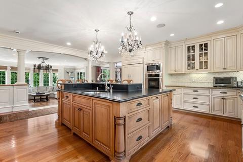 14 Monadnock Rd, Wellesley, MA 02481 photo 18
