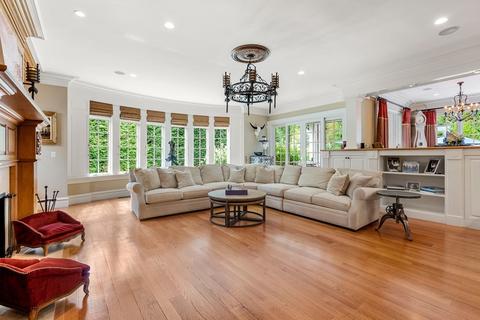 14 Monadnock Rd, Wellesley, MA 02481 photo 14