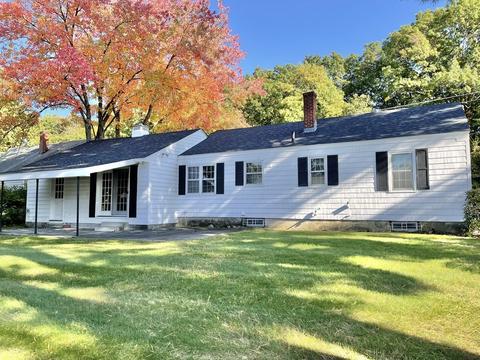 748 Grayson Dr, Springfield, MA 01119 photo 13