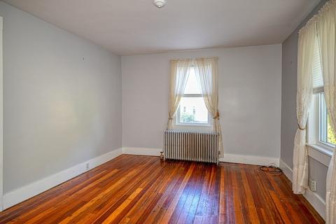 3 Forest St, Maynard, MA 01754 photo 4