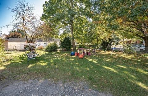 143 Gilbert Ave, Springfield, MA 01119 photo 35