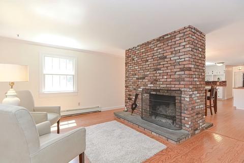 115 Glen Ave, Upton, MA 01568 photo 10