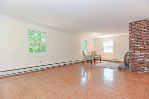 115 Glen Ave, Upton, MA 01568 photo 13