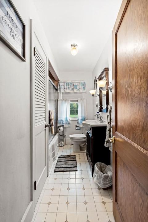 463 Massasoit Rd, Worcester, MA 01604 photo 25