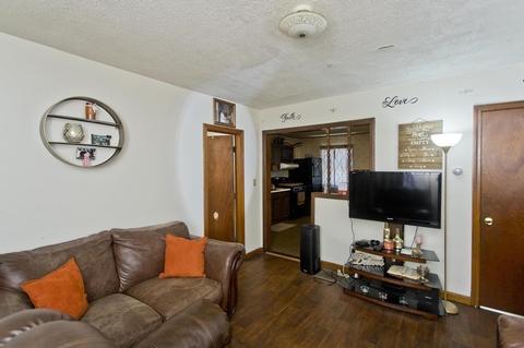 396 Main St, Springfield, MA 01151 photo 9