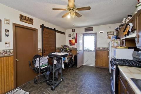 396 Main St, Springfield, MA 01151 photo 25