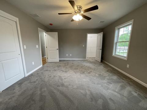 35 Boyer St, Springfield, MA 01109 photo 14