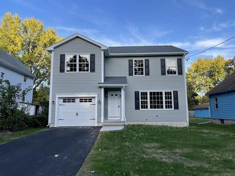35 Boyer St, Springfield, MA 01109 photo 1