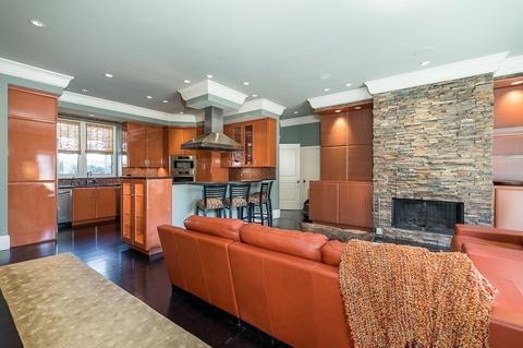 7 Avalon Ave #3, Beverly, MA 01915 photo 2