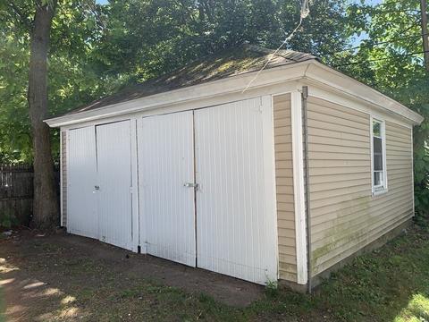 62 Malden St, Springfield, MA 01108 photo 12