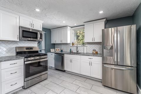 85 Summit St, Clinton, MA 01510 photo 6