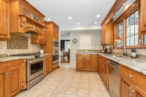 10 Brook Meadow Ln, Georgetown, MA 01833 photo 10
