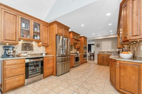 10 Brook Meadow Ln, Georgetown, MA 01833 photo 9