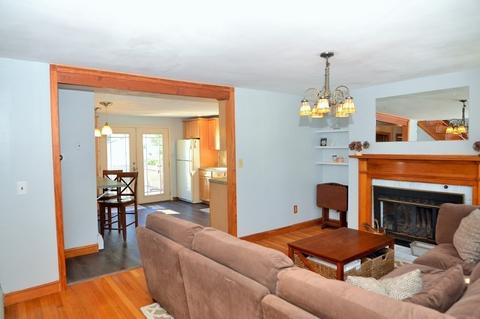 14 Crane St, Danvers, MA 01923 photo 6